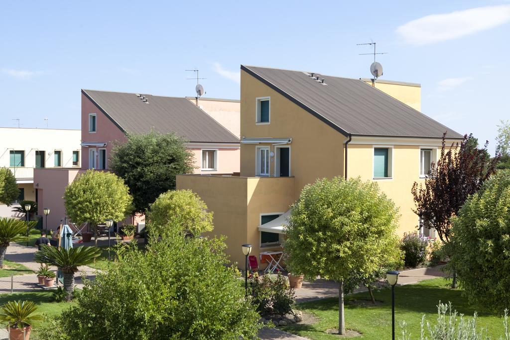 Residence Borgomare Альбенга Екстер'єр фото